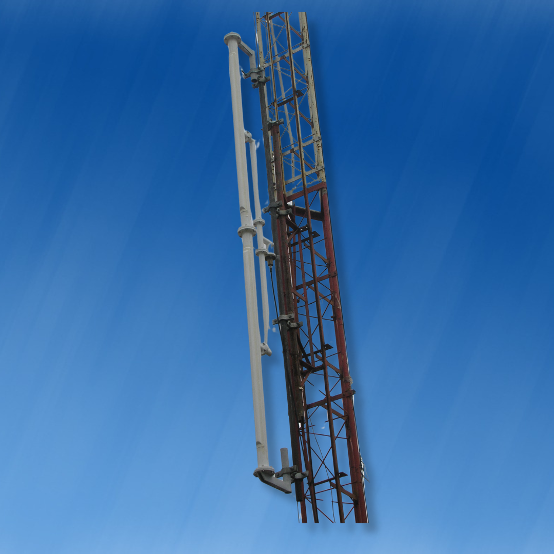 Antena UHF Slot com Polarização Horizontal