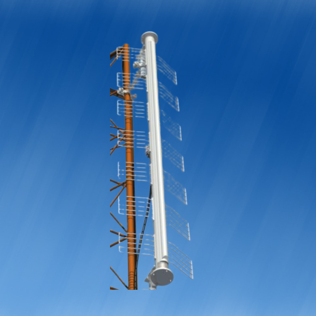 Antena Slot UHF para Retransmissão (Gap-Filler) com Polarização Horizontal